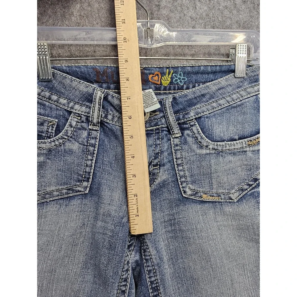 Mudd Womens Size 5 Blue Denim Bermuda Shorts Y2K Cuffed‎ Distressed DJBM11136